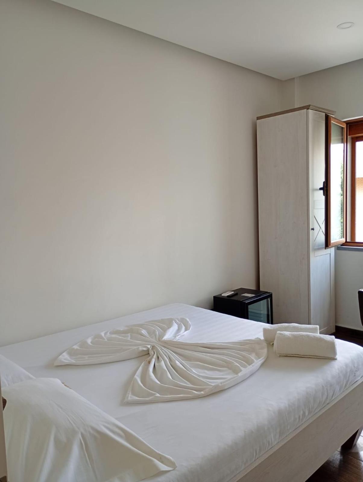 Boutique Artist Otel Tiran Dış mekan fotoğraf