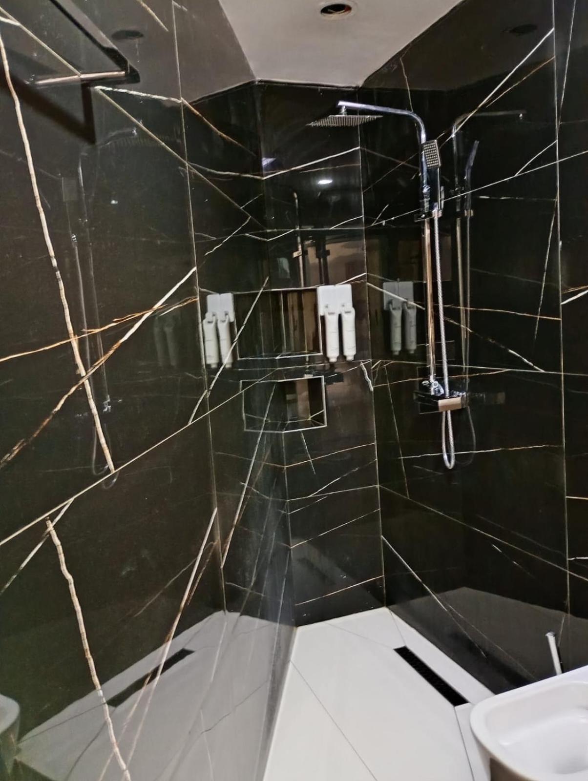 Boutique Artist Otel Tiran Dış mekan fotoğraf